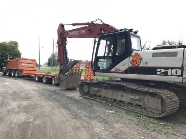 CC Float Truck Image