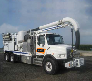 CC Hydro Vac Truck Image