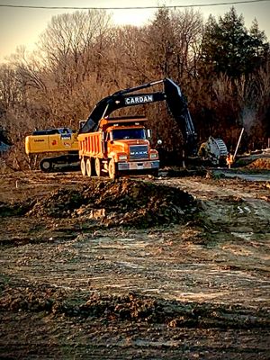 excavation-photo_sm.jpg